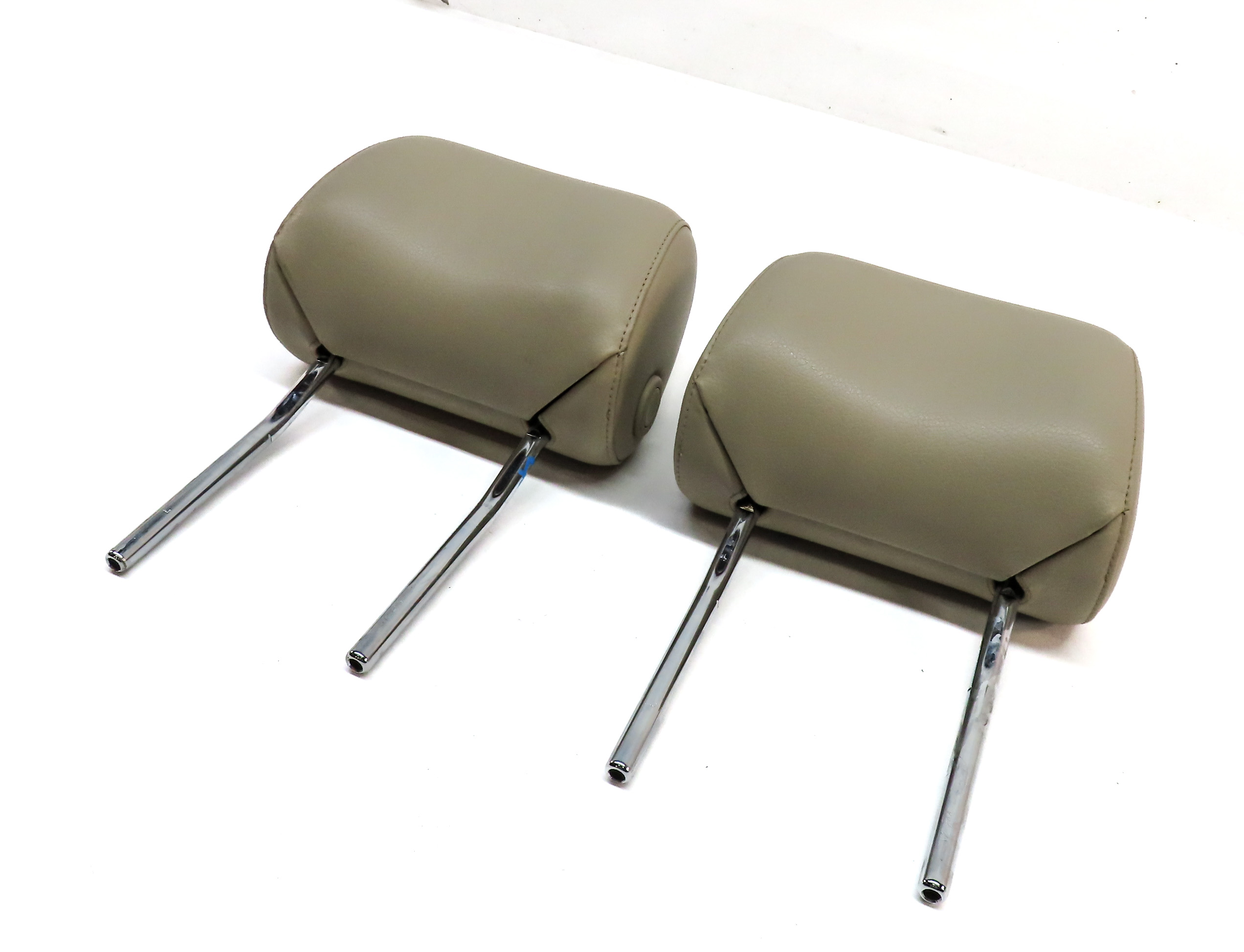 2008-2015 AUDI A6 S6 Q7 (C6 4L) FRONT LEFT & RIGHT SEAT HEADREST SET (Cardamom) — exact item pictured